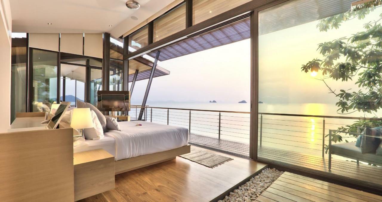 The View Villa Taling Ngam  Exterior photo